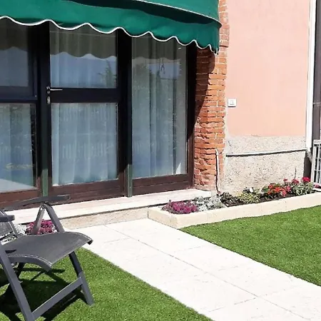Stella Mit Garten Und Panoramablick Costermano